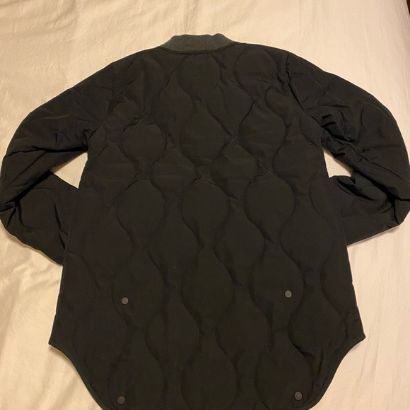 Burton lightweight black adjustable bomber jacket. - Picture 2 of 5